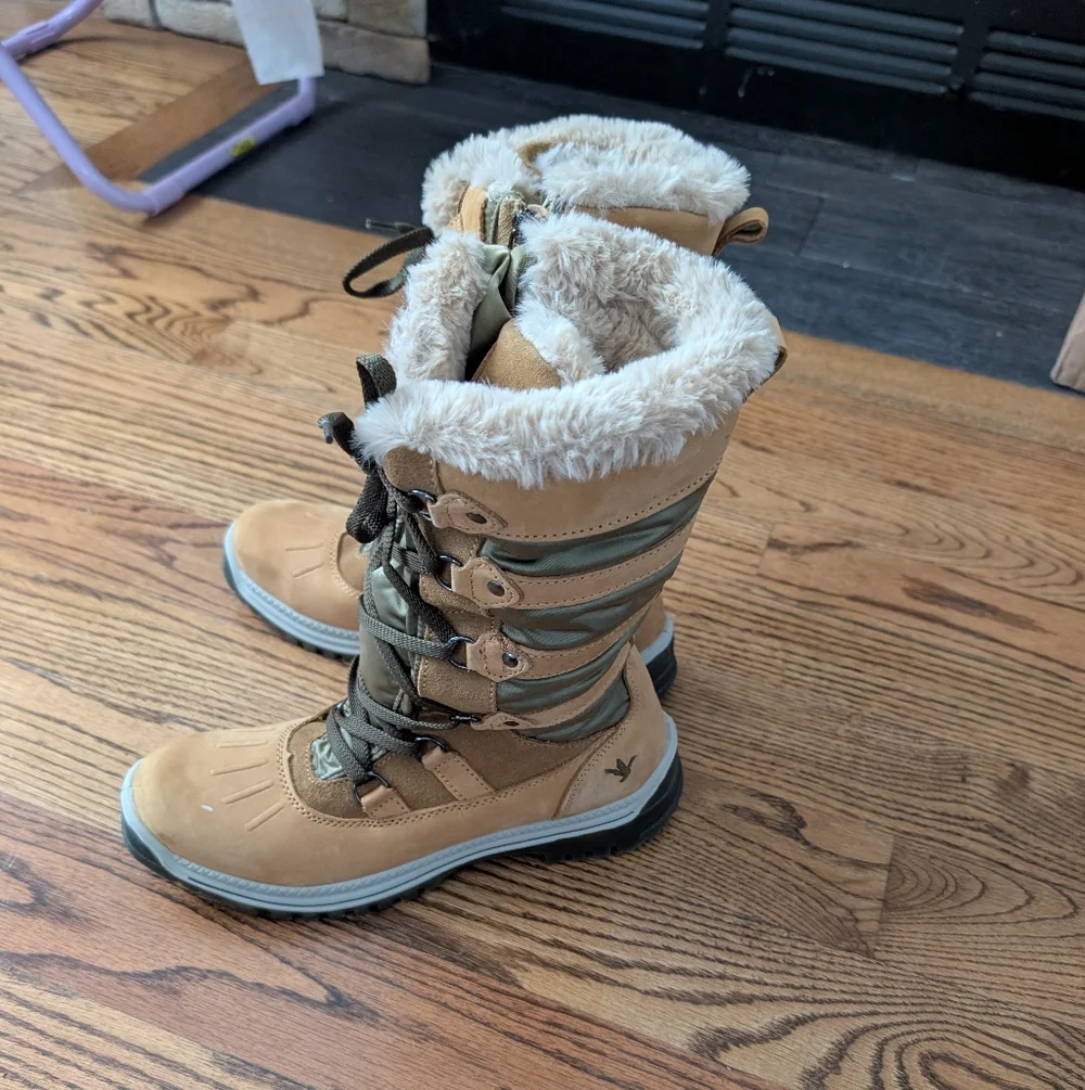 Santana Canada Marlyna Waterproof Winter Boot